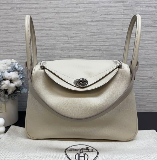 Hermes Lindy26奶昔白