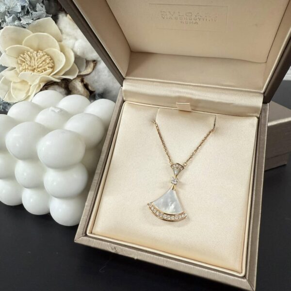 BVLGARI DIVA’S DREAM