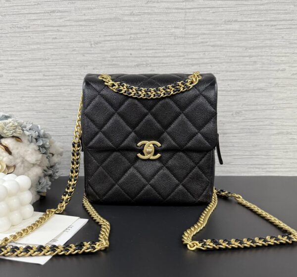 CHANEL 22P復古後背包