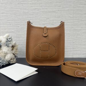 Hermès 全新MINIEvelyne金棕