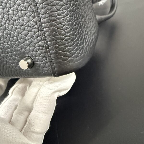 Hermès 全新二代MiniLindy黑銀(22023)：圖片 10