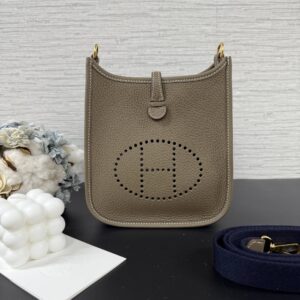 Hermès 全新MINIEvelyne象灰(22081)
