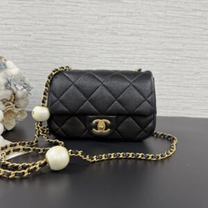 CHANEL 全新大珍珠CF口蓋包