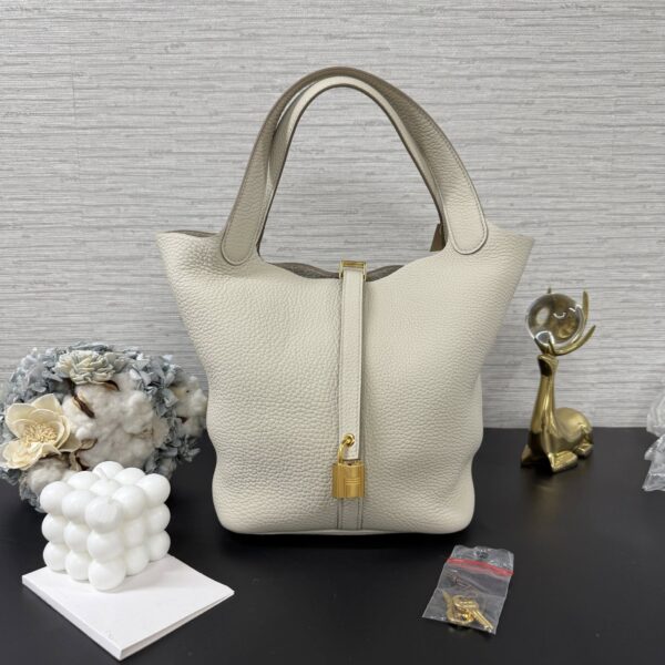 HERMES 全新Picotin22珍珠灰(22645)