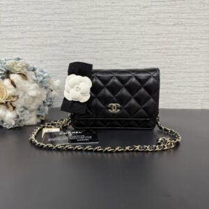 CHANEL 蝴蝶結MINIWOC (23221)