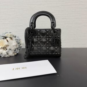 DIOR 限量鑽石LadyDior三格黑(23696)
