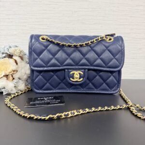 CHANEL 午夜藍豆腐包(23749)