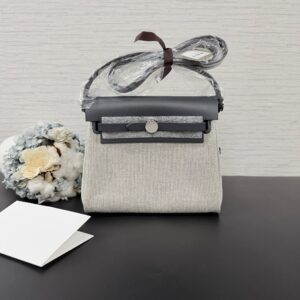 Hermès 全新Mini Herbag石板灰(23781)