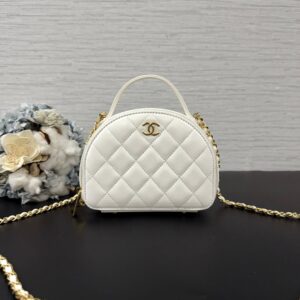 CHANEL 手把半月包 白金(23755)
