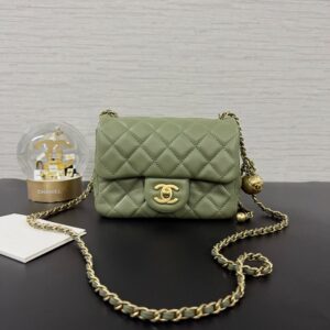 CHANEL 金球方胖牛油果(23859)