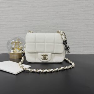 CHANEL 方塊方胖白金(23803)