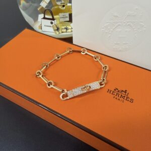 HERMES 玫瑰金Kelly釦半鑽手鍊(21827)
