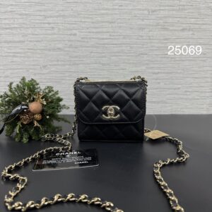CHANEL 全新trendy cc mini口蓋(25069)