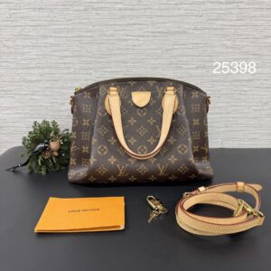 LOUIS VUITTON RIVOLI PM(25398)