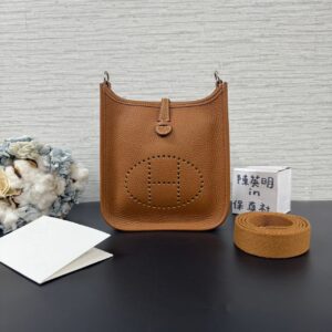 Hermès 全新MINI Evelyne金棕(23139)