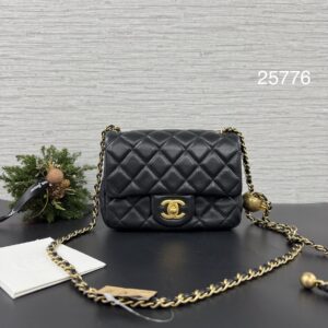 Chanel 金球方胖黑金(25776)
