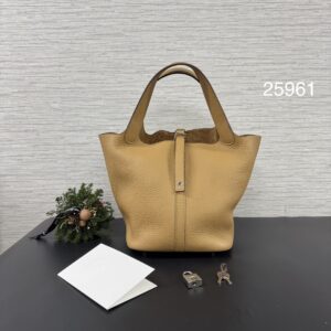 Hermès 全新Picotin22 餅乾(25961)