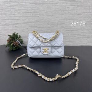 CHANEL 全新珍珠鏈灰方胖(26176)