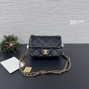 CHANEL 全新大珍珠CF口蓋包(26177)