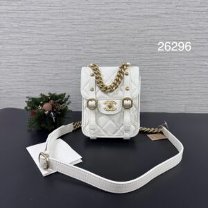 CHANEL 豎版郵差手機包(26296)