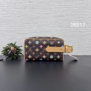 LOUIS VUITTON全新Tyler 洗漱包(26517)