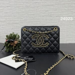 CHANEL 雙C大LOGO風琴包(24923)