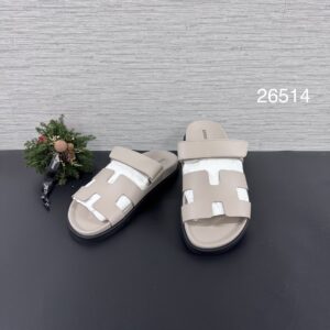 hermes 全新奶茶二舅拖鞋(26514)