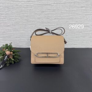 Hermes Roulis19 奶茶銀(26929)