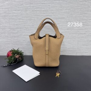 Hermès 全新Picotin18 餅乾金(27358)