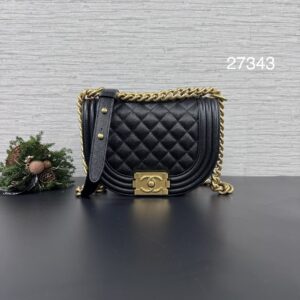 CHANEL 荔枝黑金馬鞍boy
(27343)