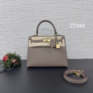 HERMES 全新KELLY25象灰金
(27344)