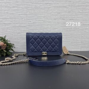 CHANEL 荔枝boy woc海軍藍(27218)