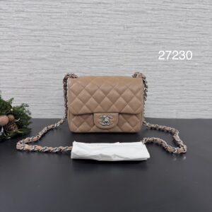CHANEL 經典奶茶方胖
(27230)