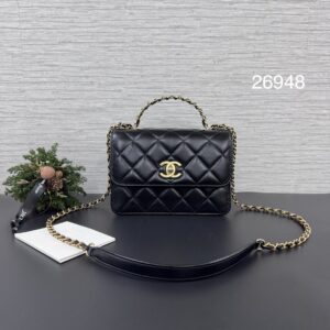 CHANEL 皮穿鍊字母手柄口蓋(26948)