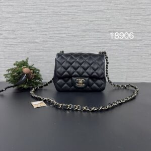 CHANEL 經典方胖黑金
(18906)