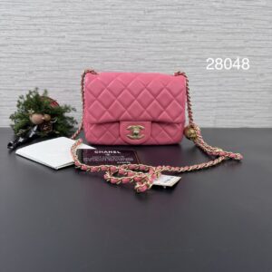 Chanel 玫瑰粉金球方胖(28048)