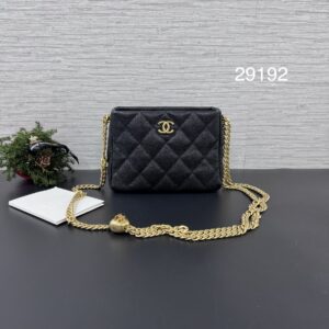 Chanel 黑金荔愛心Hobo (29192)