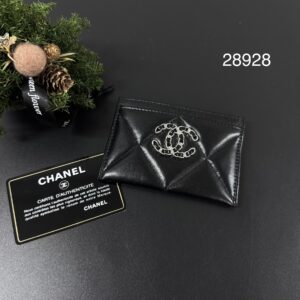 CHANEL 全新經典19黑銀卡夾(28928)