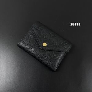 LOUIS VUITTON  Victorine 黑壓紋三摺短夾(29419)