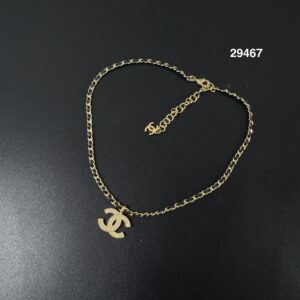 CHANEL 經典的雙C皮穿鏈水鑽項鍊(29467)