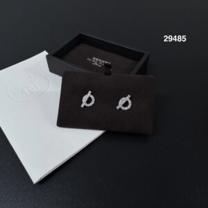 HERMES 全新小Ｑ滿鑽耳環(29485)