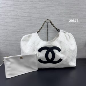 CHANEL Cambon Hobo 帆布流浪包(29673)