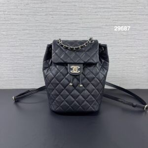 Chanel 全新黑金薩爾茲堡後背包(29687)